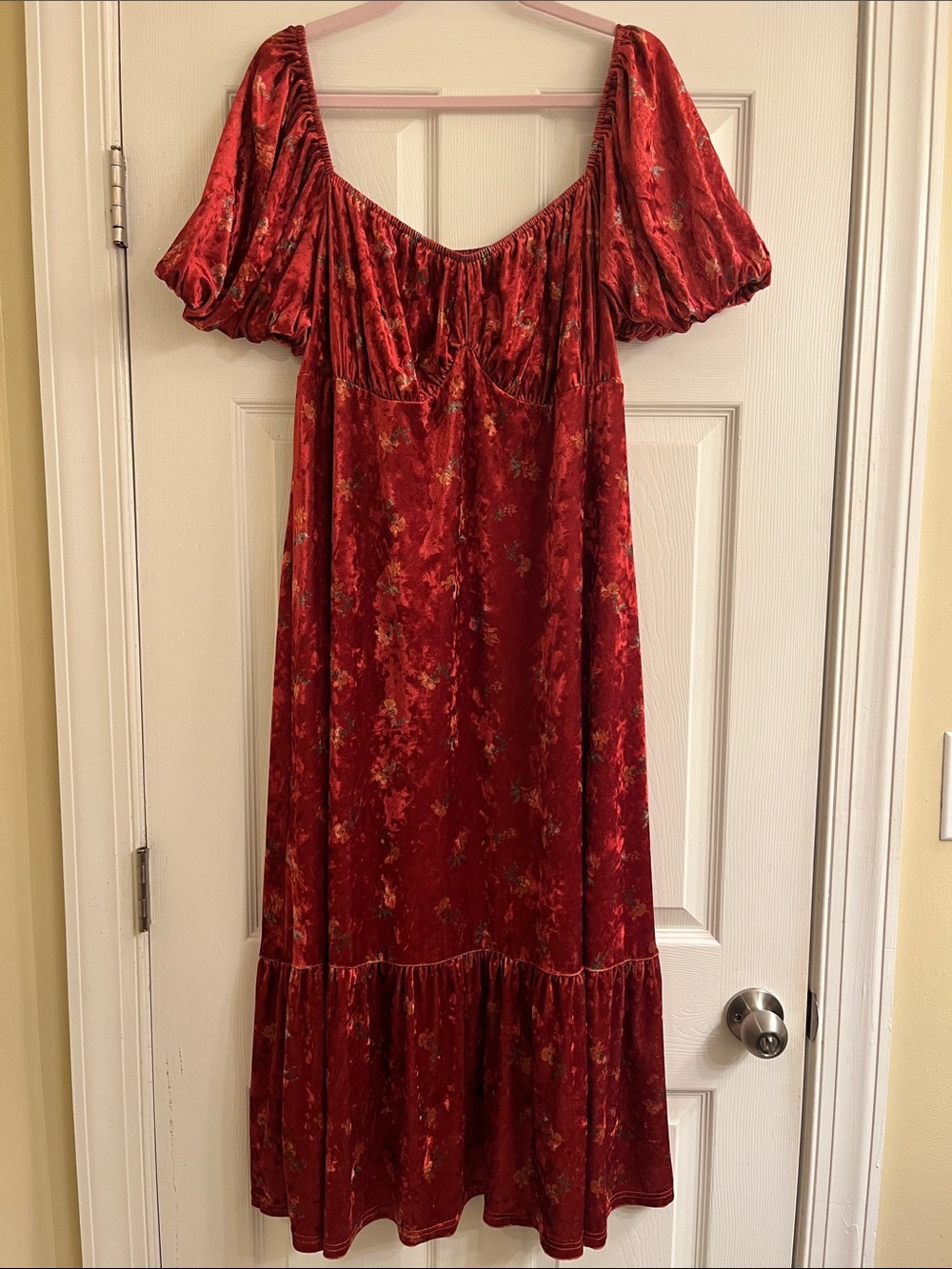 Burnt Orange Velvet Puff-Sleeve Maxi Dress